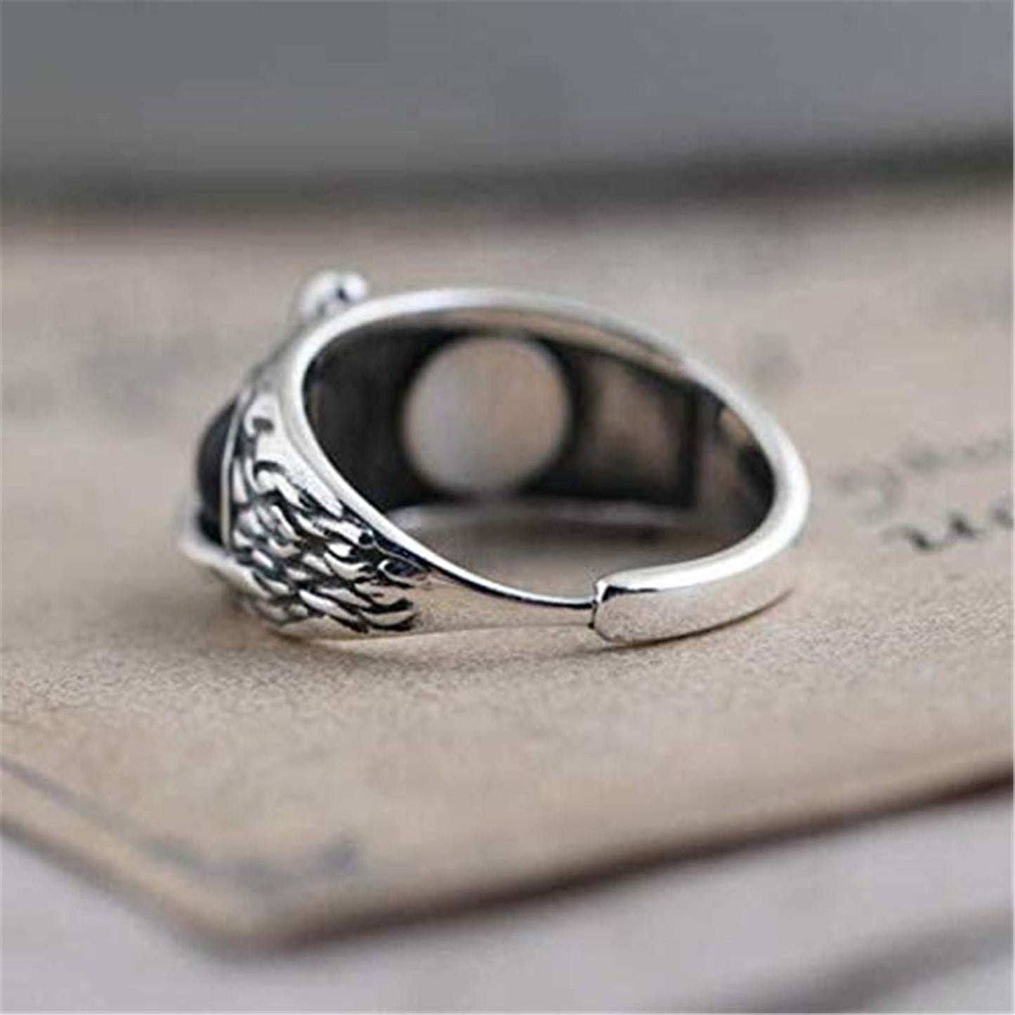 Mysterious owl ring (Adjustable)